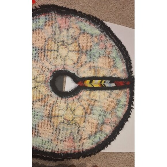 Latch hook stained glass candles xmas tree skirt completed 32 inch - Picture 9 of 9